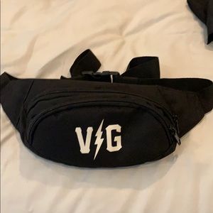 Fanny pack
